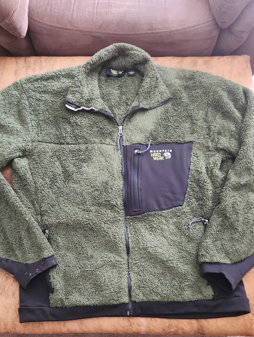 Mountain Hardwear Vintage Fleece Size XL  Green And Black Colorway